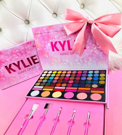 New | KYLIE MAKE UP-KIT Eyeshadow Palette With 5 Pcs Brush Wholesale